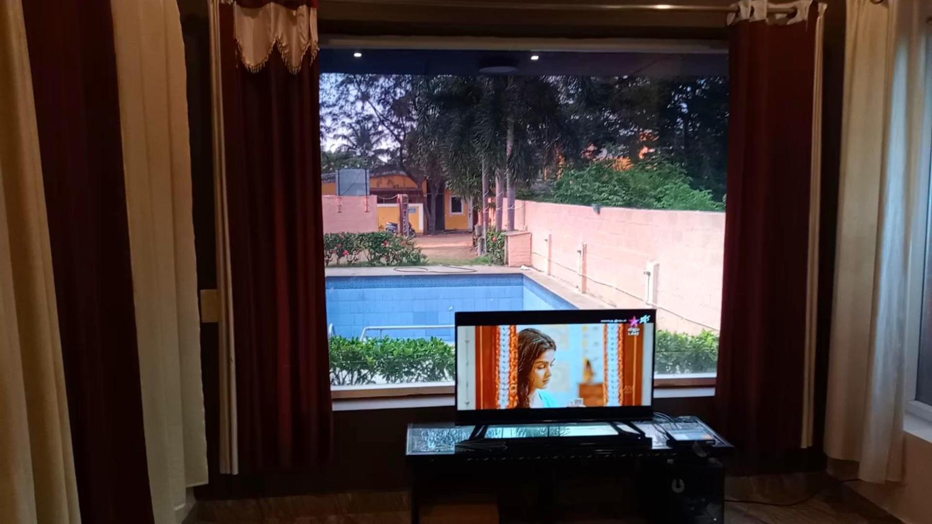 Le Grace Beachview Chennai Chambre photo
